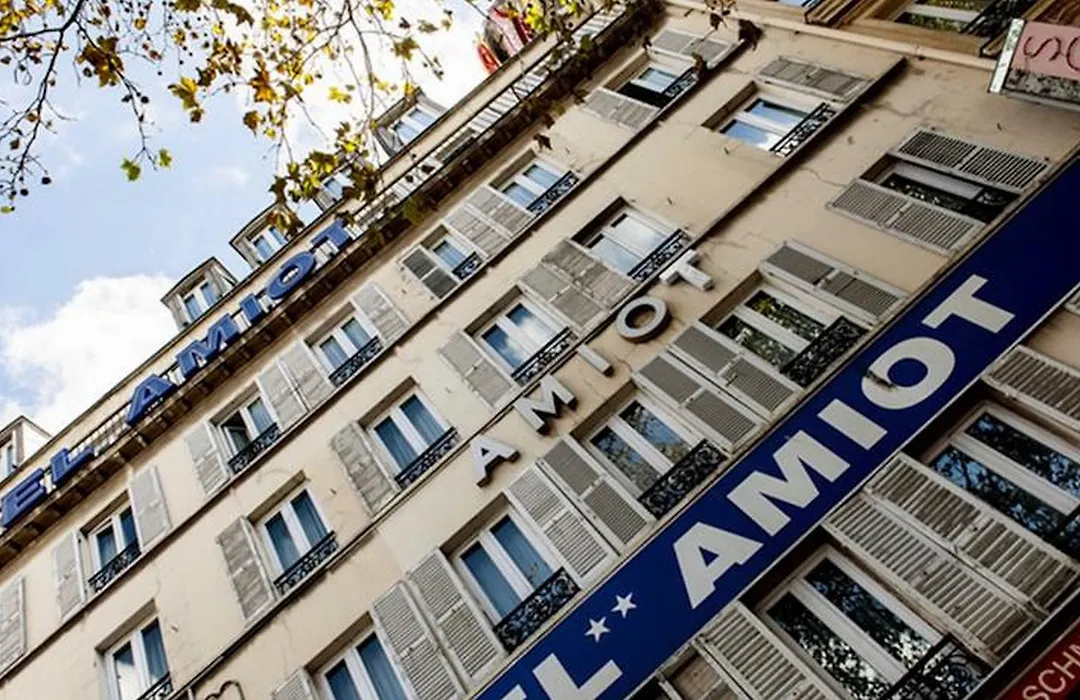 Amiot-1